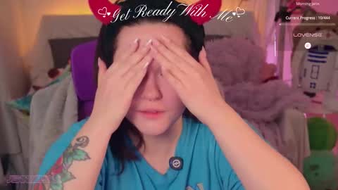 Jenn online show from February 10, 2026, 3:16 pm
