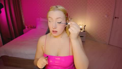 Jenny online show from February 22, 2026, 8:02 am