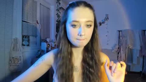 Jennifer Jenny Darling   online show from October 4, 2025, 6:28 pm