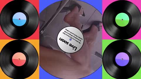 Jenny online show from December 2, 2025, 1:39 pm