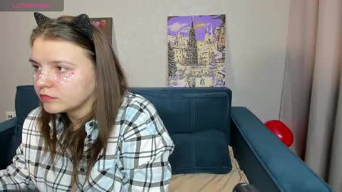 Jenny online show from February 28, 2025, 8:42 am