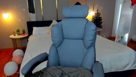 Jennt online show from January 28, 2025, 7:22 am