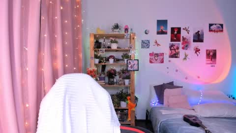 Jenny Piper online show from January 22, 2025, 6:52 am