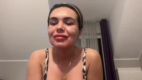 Jenny online show from March 10, 2025, 11:32 am