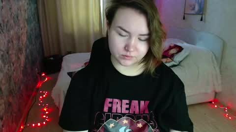 Jenny online show from April 14, 2026, 2:50 am