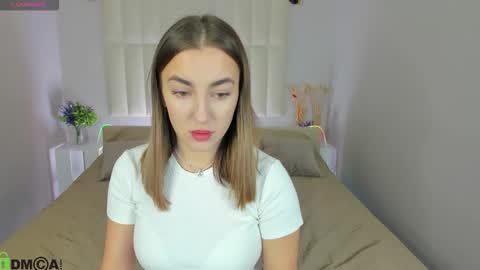 Snapshot of jennybecker chatting on November 1, 2025, 8:05 am JennyBecker online show from November 1, 2025, 8:05 am