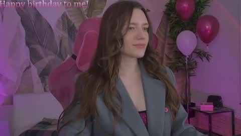 Snapshot of jennydens chatting on May 19, 2026, 5:41 pm Jenny NO Nude online show from May 19, 2026, 5:41 pm