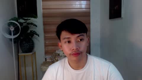 jeppie online show from November 25, 2025, 2:44 am