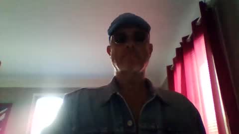 jerflor online show from December 4, 2025, 1:09 pm