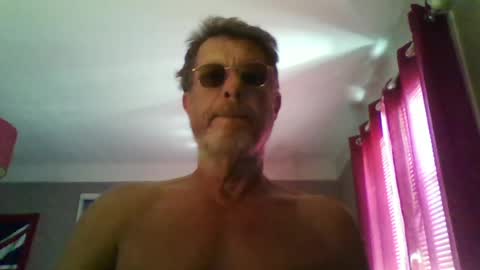Snapshot of jerflor chatting on June 27, 2026, 12:55 pm jerflor online show from June 27, 2026, 12:55 pm