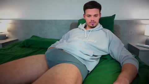 jerked_letto online show from November 28, 2025, 2:42 pm