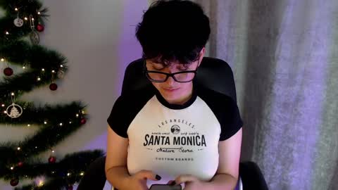 jero harper1 online show from December 31, 2024, 8:34 pm