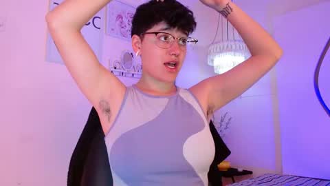 jero harper1 online show from September 10, 2025, 3:12 pm