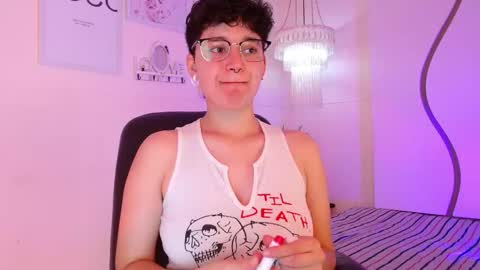 jero harper1 online show from September 14, 2025, 6:40 pm