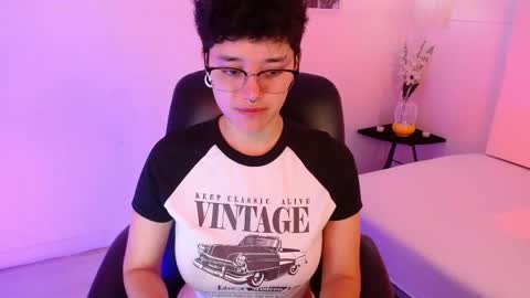 jero harper1 online show from October 28, 2025, 2:20 pm