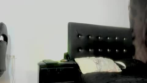 Jeronimo online show from February 21, 2026, 7:04 pm