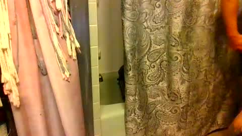 JerzeyMike online show from October 18, 2025, 8:59 am