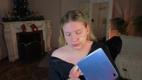 jes_solar online show from December 22, 2025, 10:18 pm