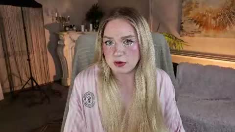Snapshot of jes_solar chatting on June 22, 2026, 9:12 pm jes_solar online show from June 22, 2026, 9:12 pm