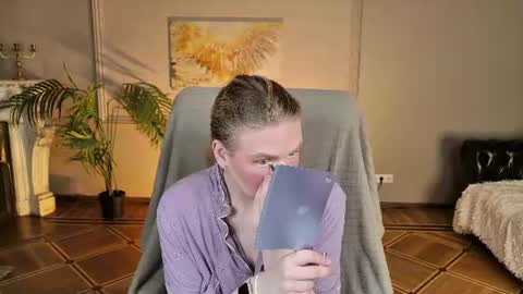 Snapshot of jes_solar chatting on July 18, 2026, 9:18 pm jes_solar online show from July 18, 2026, 9:18 pm
