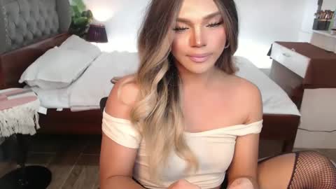 jesie_hot69 online show from February 20, 2025, 6:02 pm