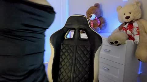 jess1ca_rabb1t online show from January 23, 2025, 2:50 pm