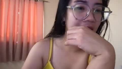 Jessa online show from October 12, 2025, 2:32 am