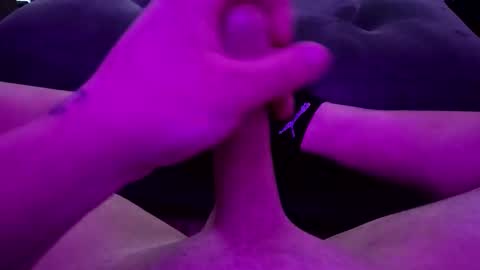 jesseboyy online show from February 19, 2026, 6:37 pm