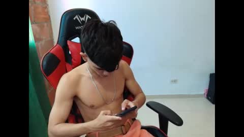 jesshot_bigcock online show from October 19, 2025, 2:07 pm