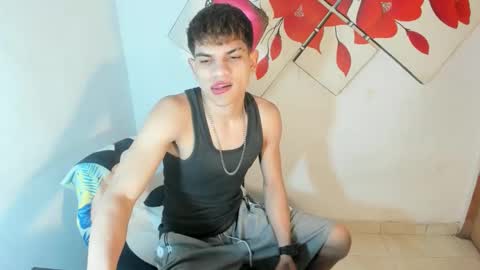 Snapshot of jesshot_bigcock chatting on May 10, 2026, 7:02 am jesshot_bigcock online show from May 10, 2026, 7:02 am