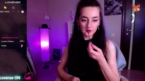 Jessica online show from December 31, 2024, 4:49 am