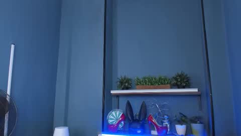 Jessica online show from February 13, 2025, 3:35 pm