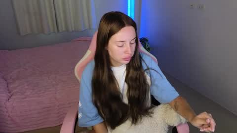 Jessy online show from May 13, 2026, 2:42 am