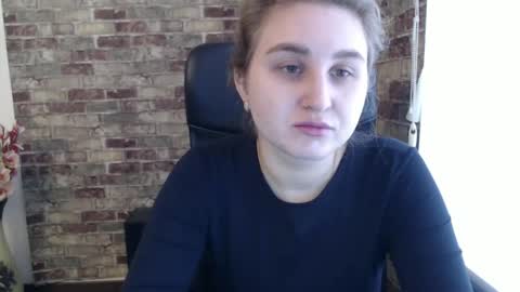 jessica_moul online show from January 22, 2025, 11:34 am