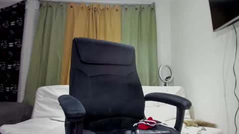 jessica_rabbit777_ online show from February 4, 2025, 12:19 am