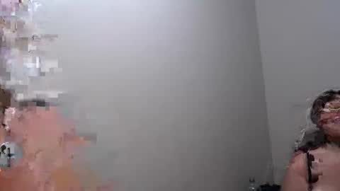 Snapshot of jessica_returns chatting on January 7, 2026, 3:42 am jessica_returns online show from January 7, 2026, 3:42 am