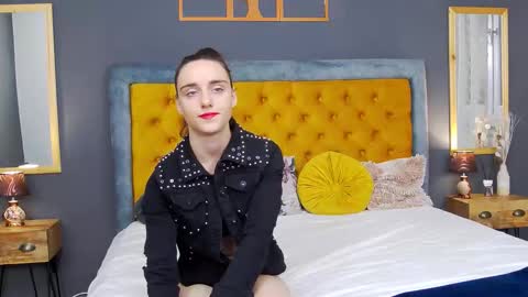 Jessica White online show from September 18, 2025, 3:08 am