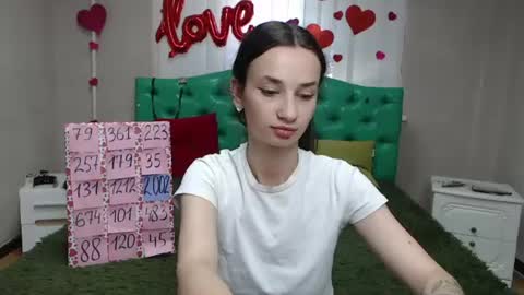 Snapshot of jessicabreez chatting on July 7, 2026, 7:23 am JessicaBreez online show from July 7, 2026, 7:23 am