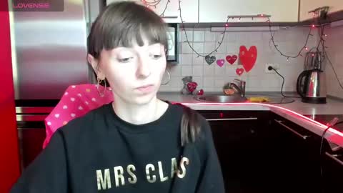 jessicaforris online show from February 7, 2025, 11:01 am