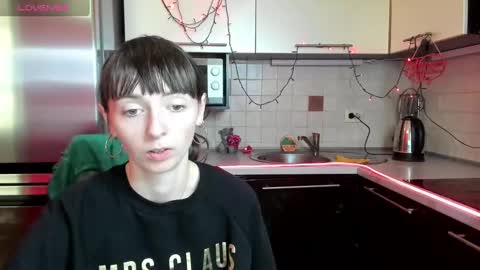 jessicaforris online show from February 15, 2025, 7:49 am