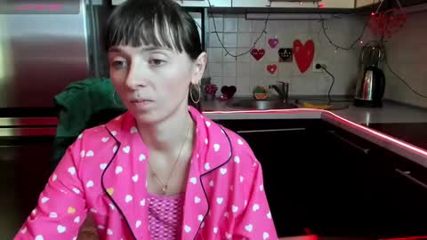 jessicaforris online show from February 15, 2025, 10:55 am