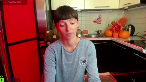 jessicaforris online show from September 20, 2025, 6:47 am