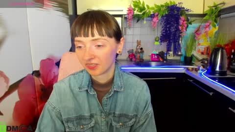 jessicaforris online show from April 7, 2026, 7:42 am