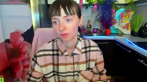 jessicaforris online show from April 21, 2026, 7:14 am