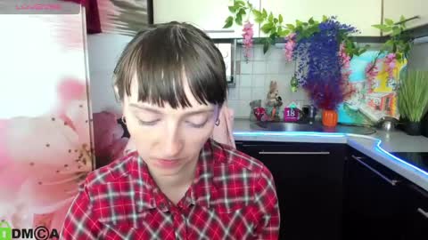 jessicaforris online show from April 23, 2026, 7:20 am