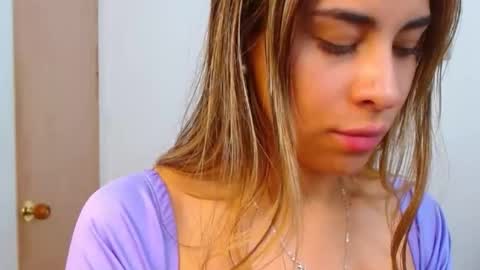 jessicarabbit4 online show from March 8, 2025, 2:55 am