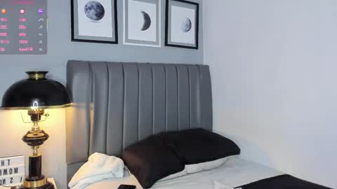 jessie_jarper online show from February 12, 2025, 12:12 pm