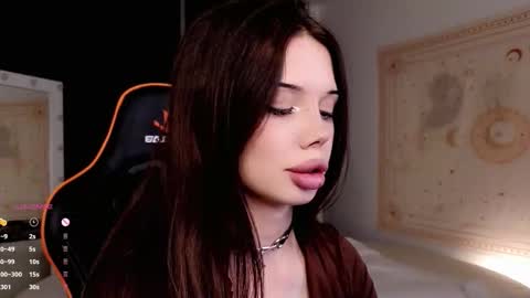 jessie_johns online show from October 22, 2025, 3:34 pm