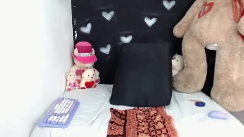 Jessie Big Boobs online show from December 3, 2025, 12:14 pm