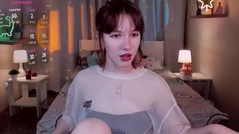 jessiefrost online show from November 15, 2025, 4:58 pm